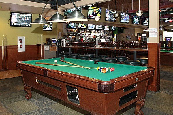 Bar and grill pool table
