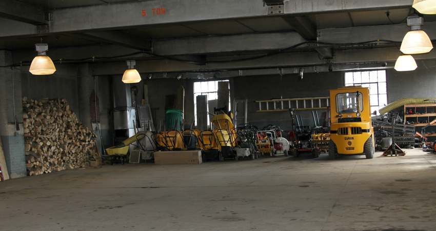 In-house maintenance equipment