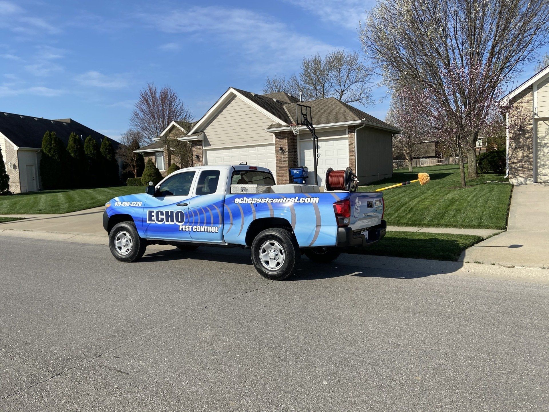 Echo Pest Control LLC Pest Management in Omaha, NE & Grain Valley, MO