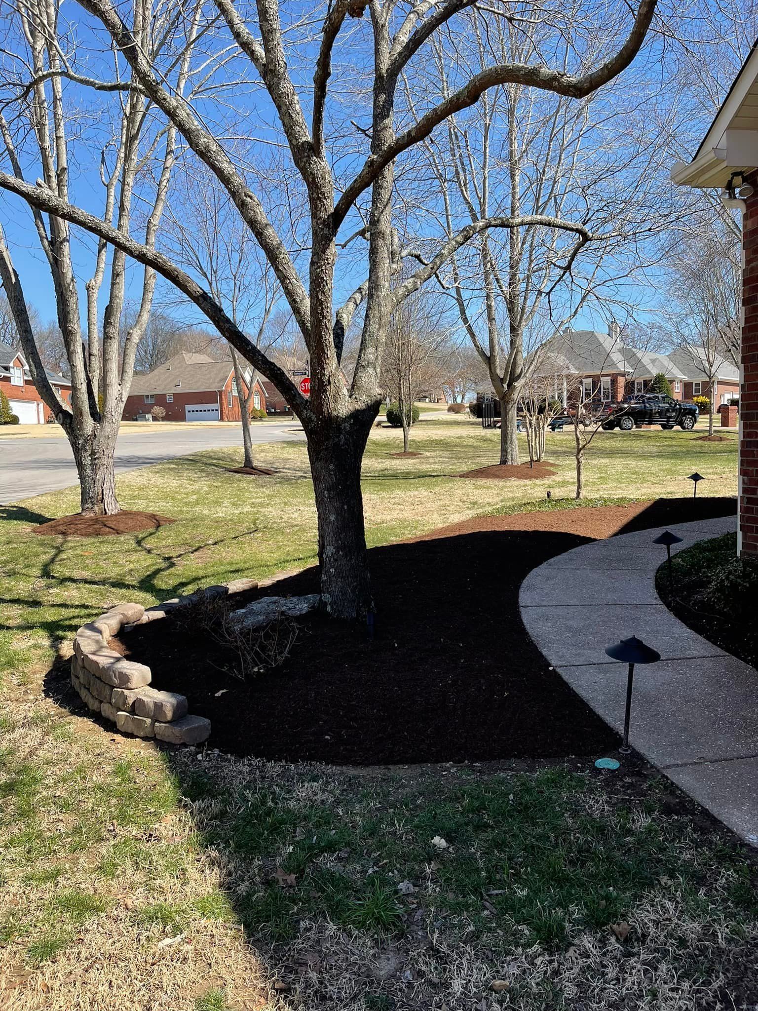 Larsen's Landscaping & Design Hardscaping Lebanon, TN
