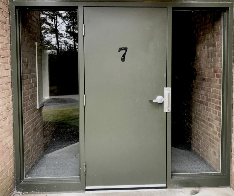 Commercial glass door