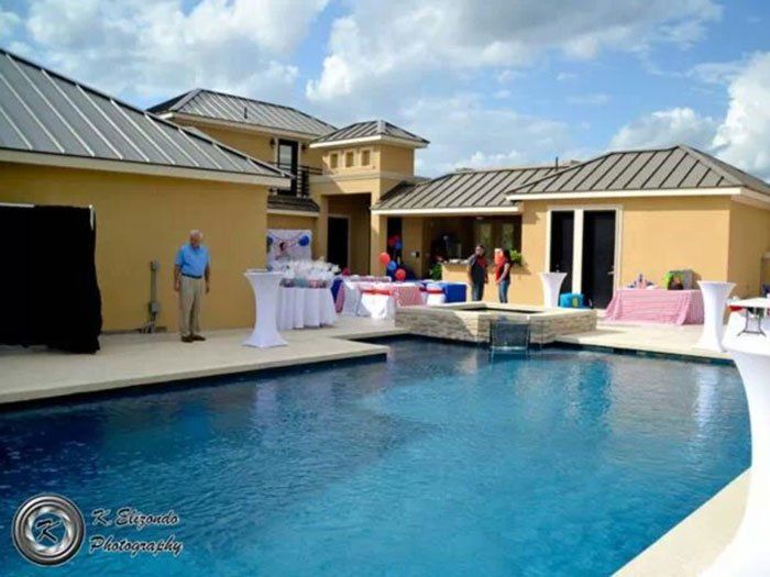 Pool plastering