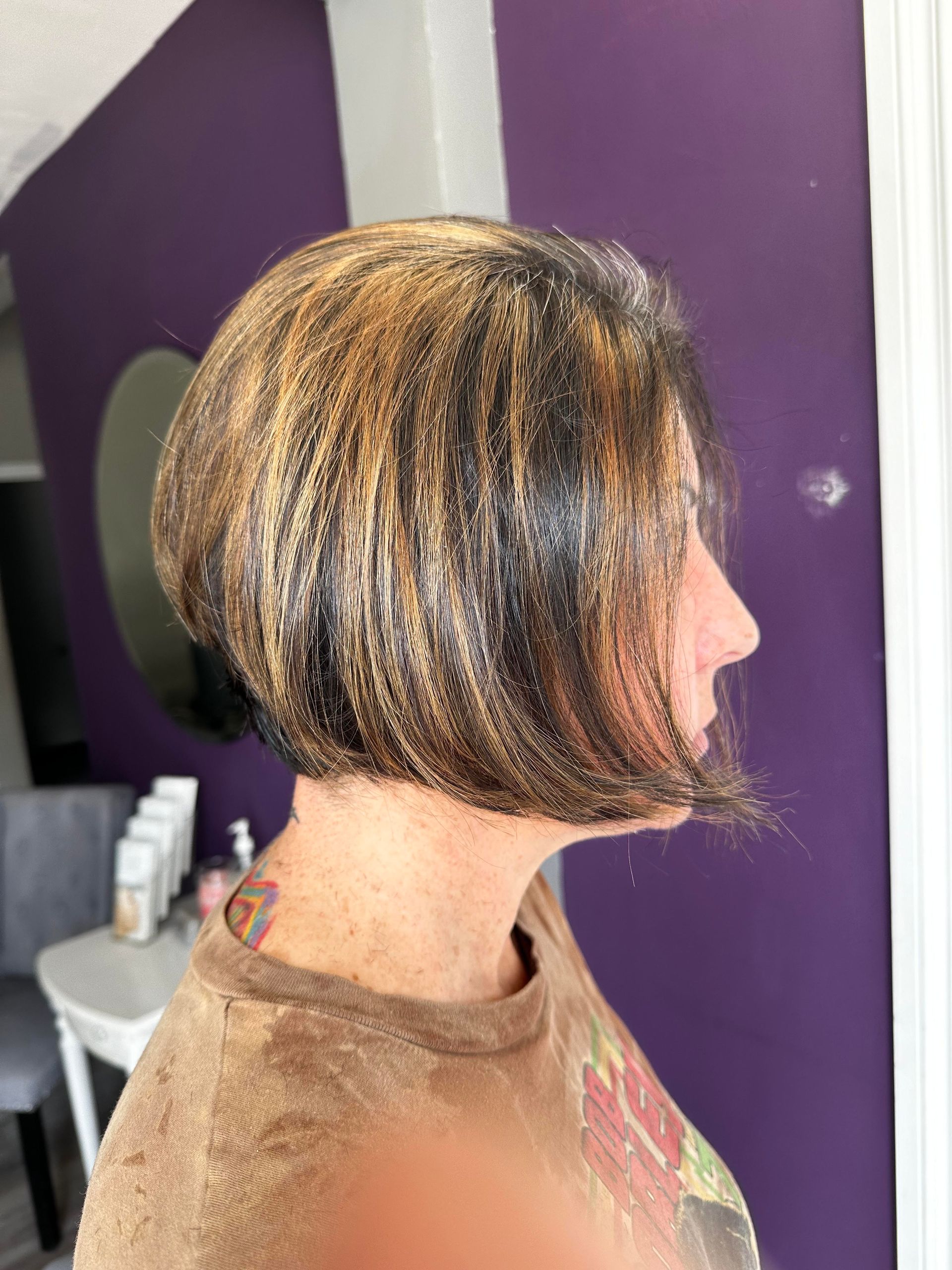 a line, a line bob, a line cut, hair cut, highlights, bob, brunette