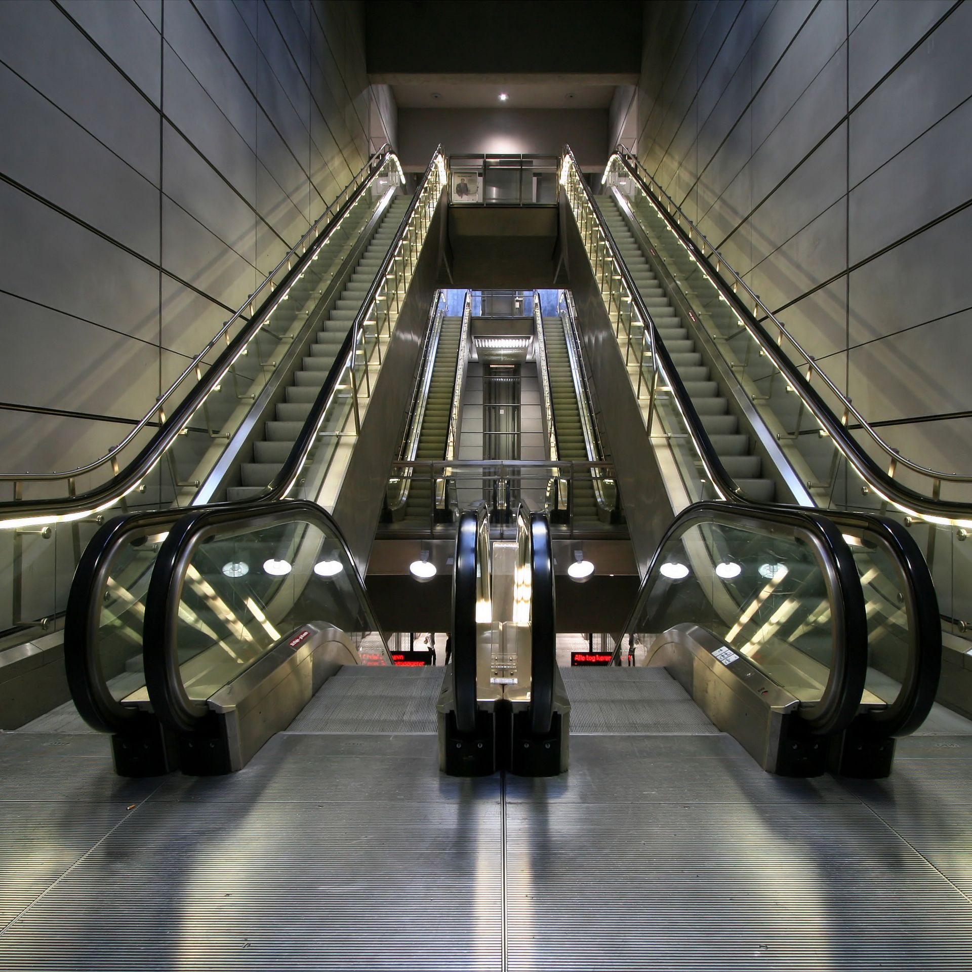 escolators