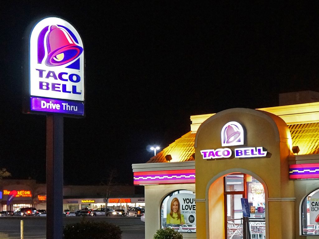 Curved Aluminum Sign Cans of various sizes for Taco Bell program