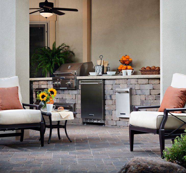 Outdoor kitchen
