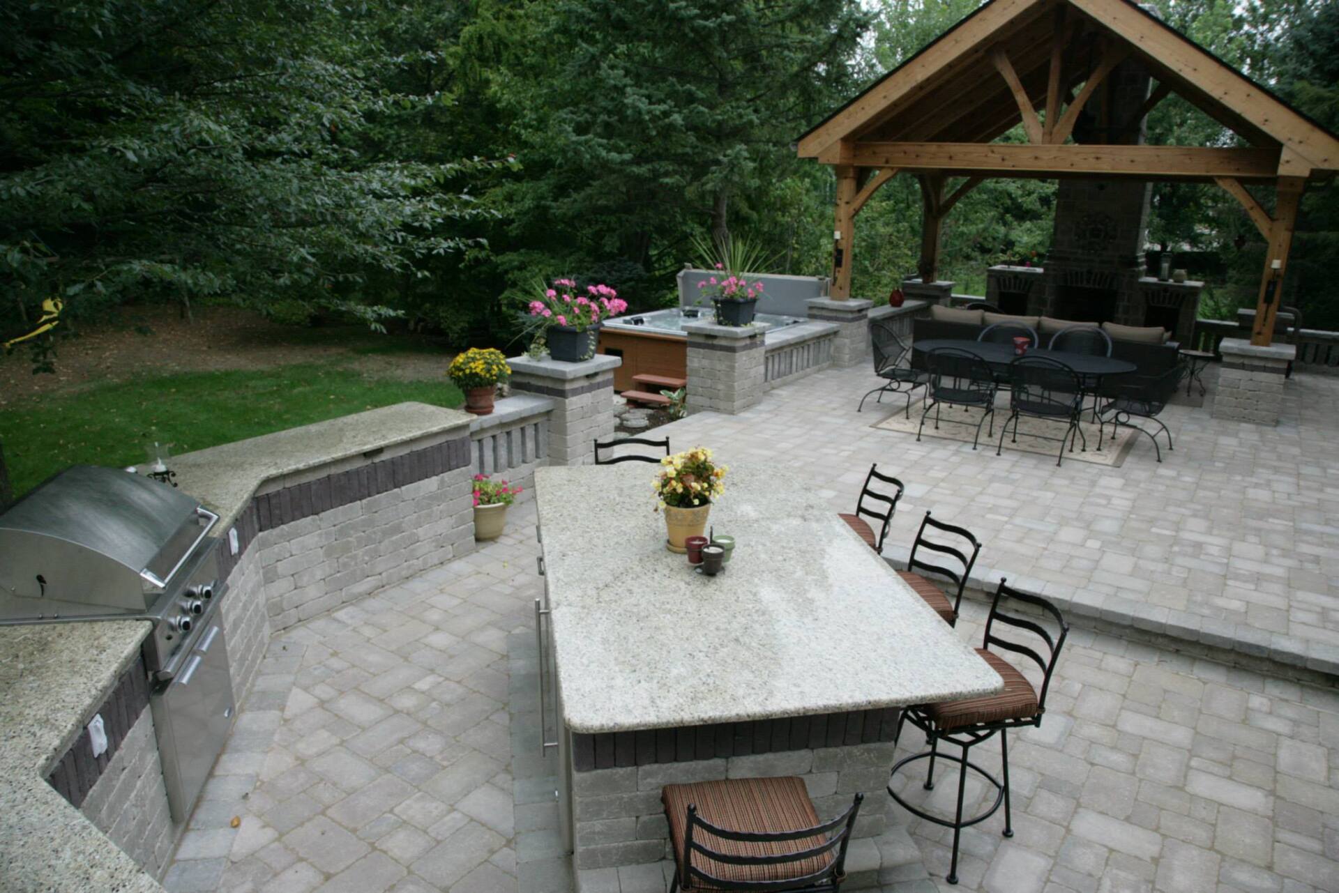 Outdoor kitchen