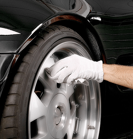 Wheel polishing aluminum rims