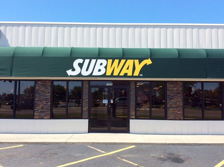 subway front awning