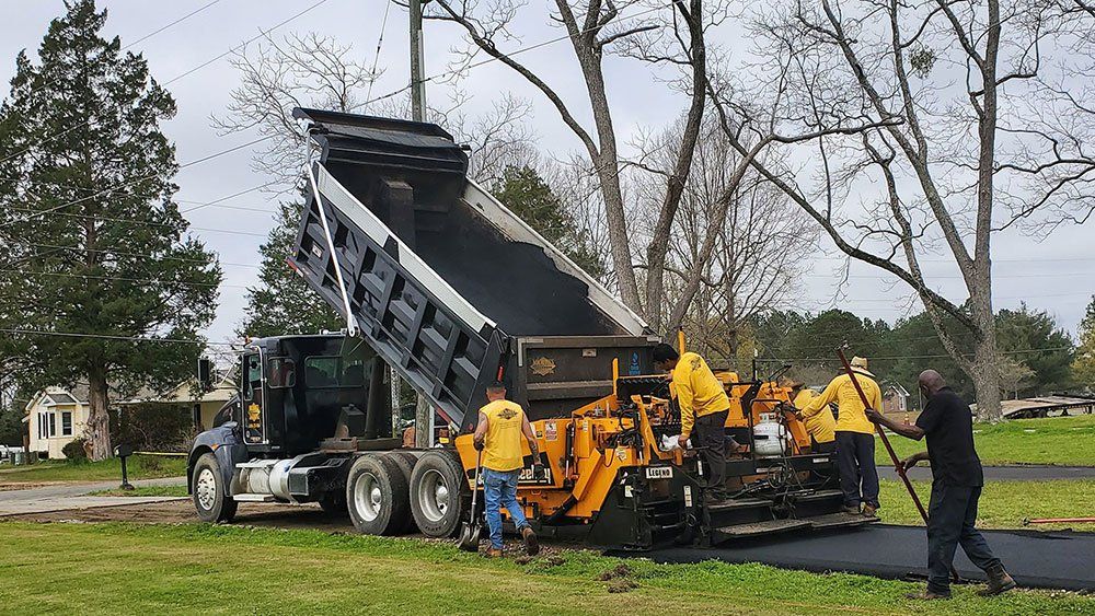 Asphalt milling, overlay & resurfacing