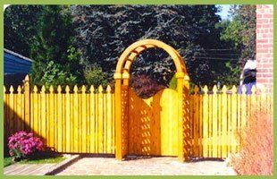 Picket Fence Repairs | New Britain, CT | Ideal Fence Co | 860-985-4938