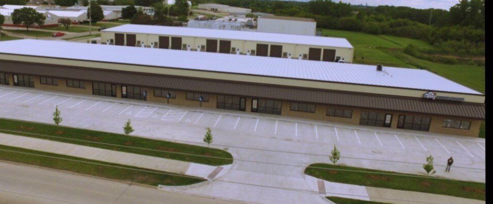 ABC Buildings 1 and 2- Warehouse Space Available- Located at 405 SE Magazine Rd