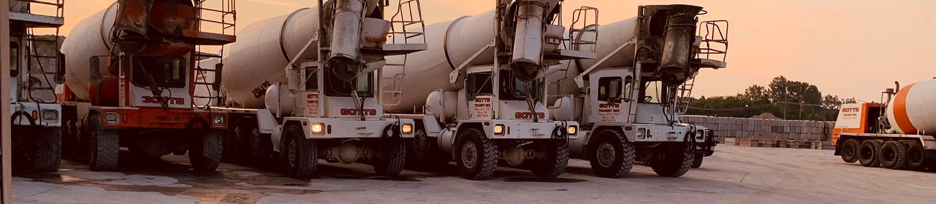Concrete mix truck