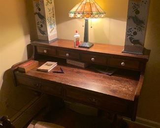 Estate table