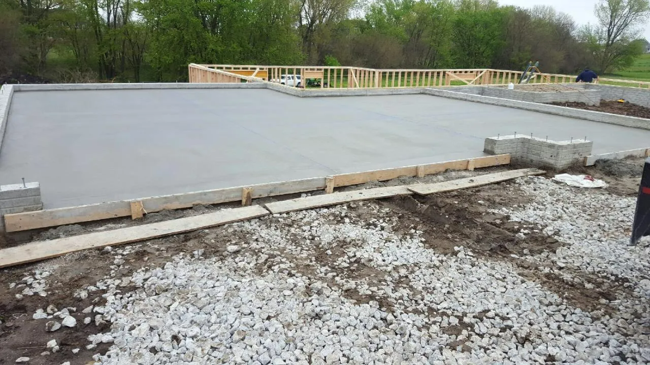 Garage floor construction