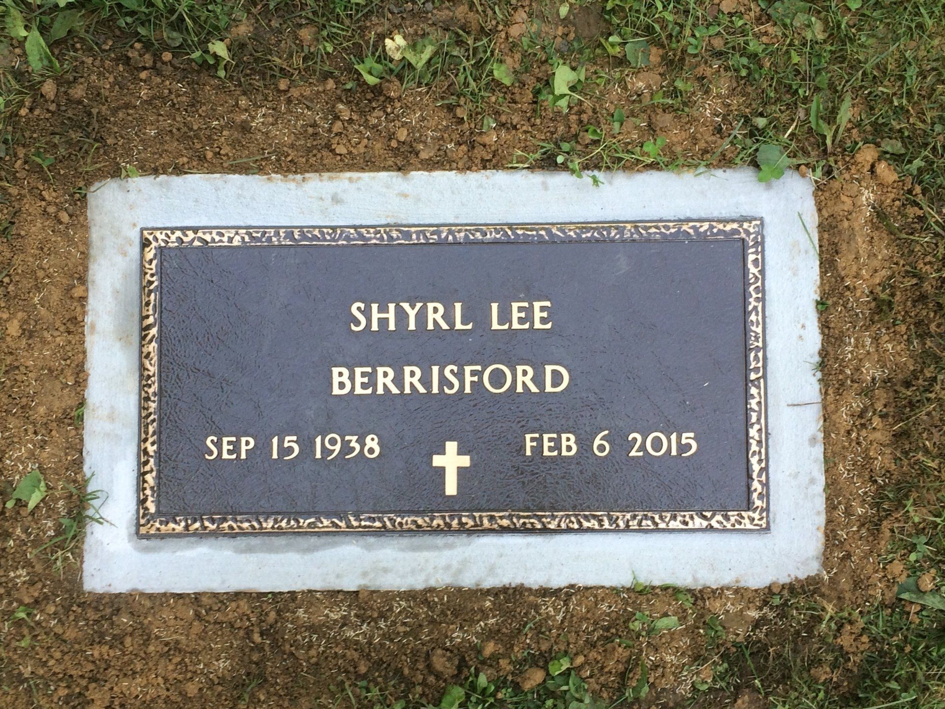 A grave marker for shyrl lee berrisford
