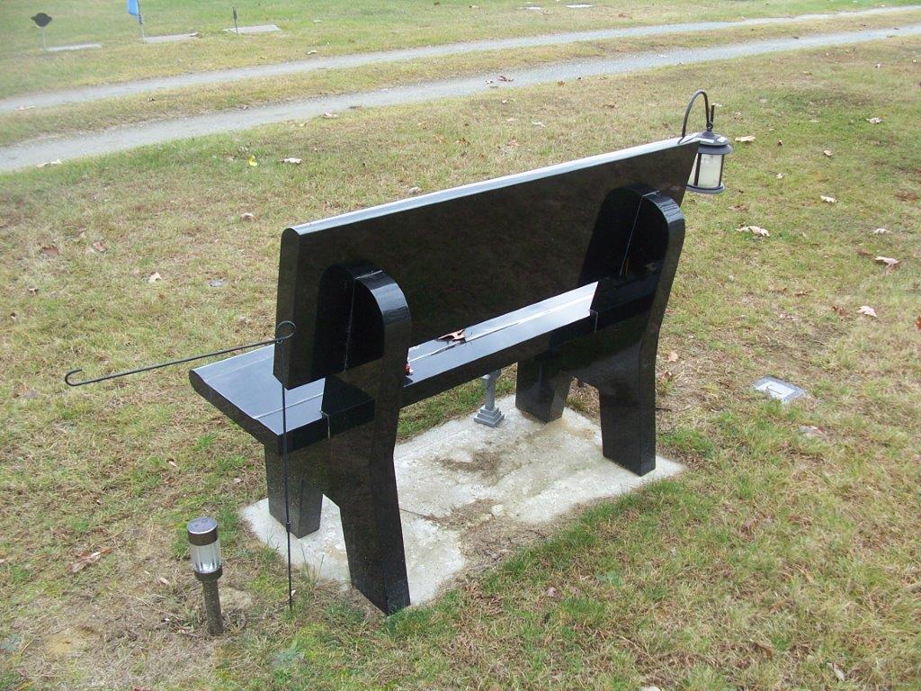 Memorial bench