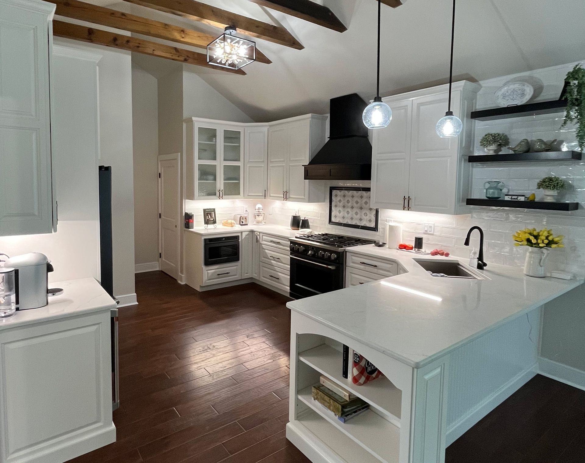 Wrenn's Construction kitchen