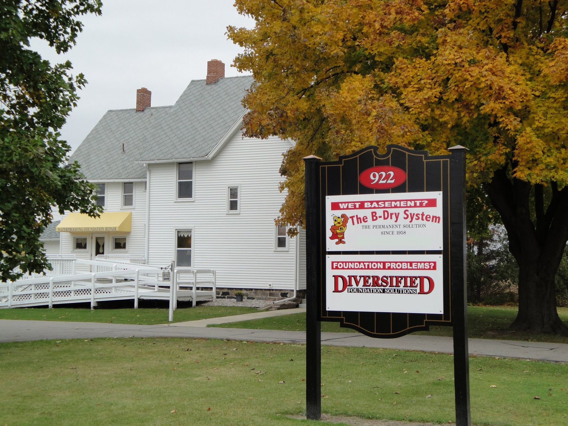 B-Dry System Of Central & West Michigan