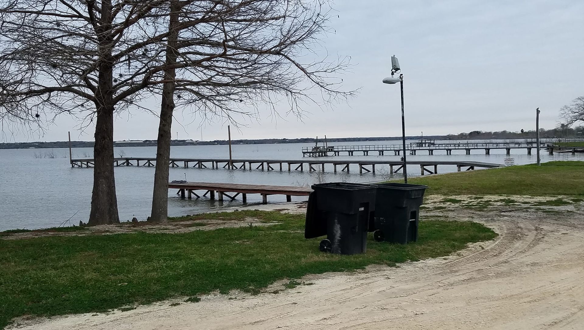 cwg fence and decks docks