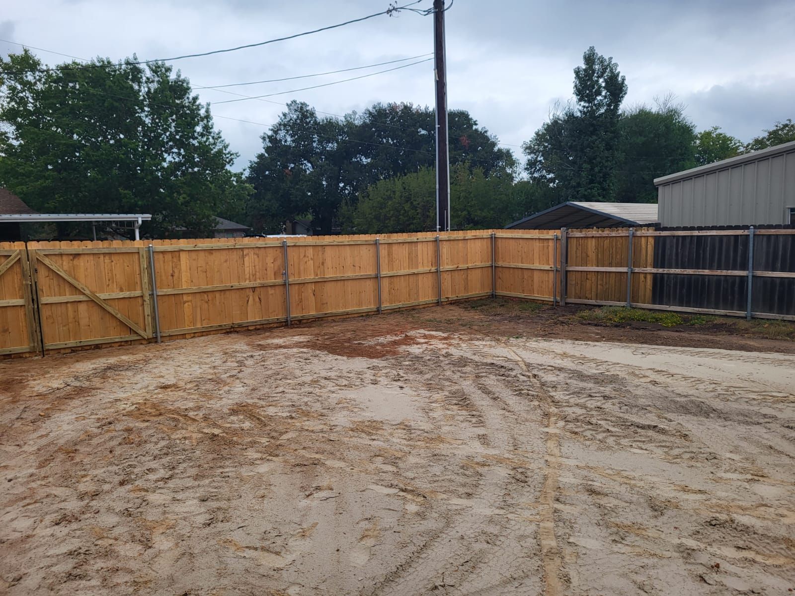 cwg fence and decks fencing