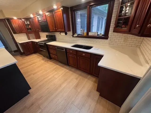 Black Composite Under Mount Sink