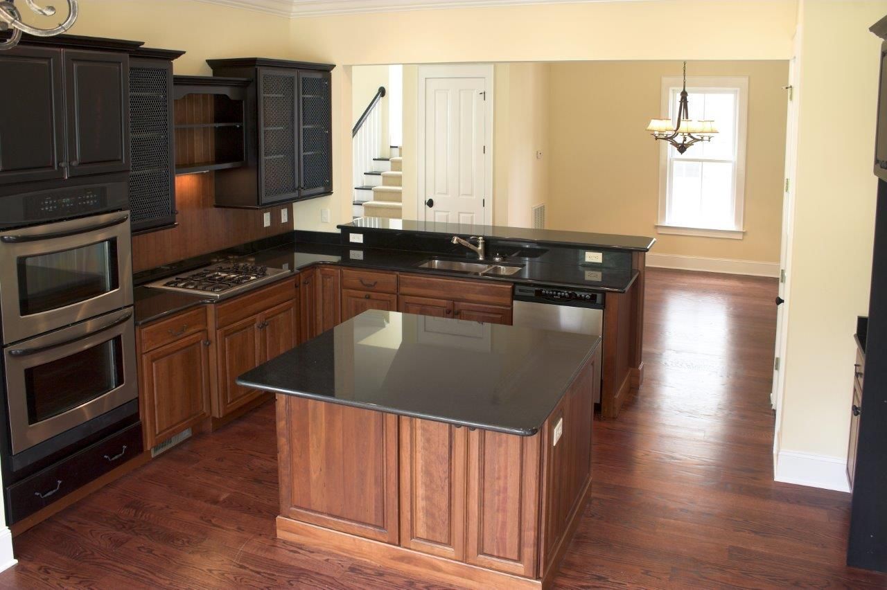 Kitchen Custom Countertop