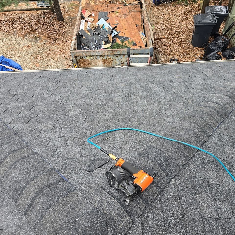 gray shingle roof