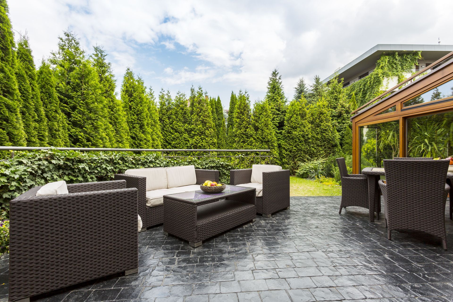 Creative Pools and Hardscape