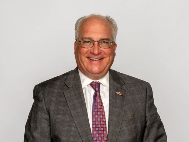 Photo of Michael R. Moran