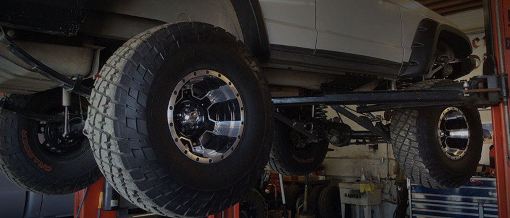 Vehicle wheels and tires