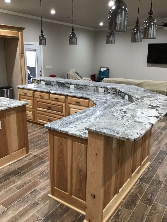 Rustic Transitional Kitchen Remodel by Bluegrass Marble & Granite project photo