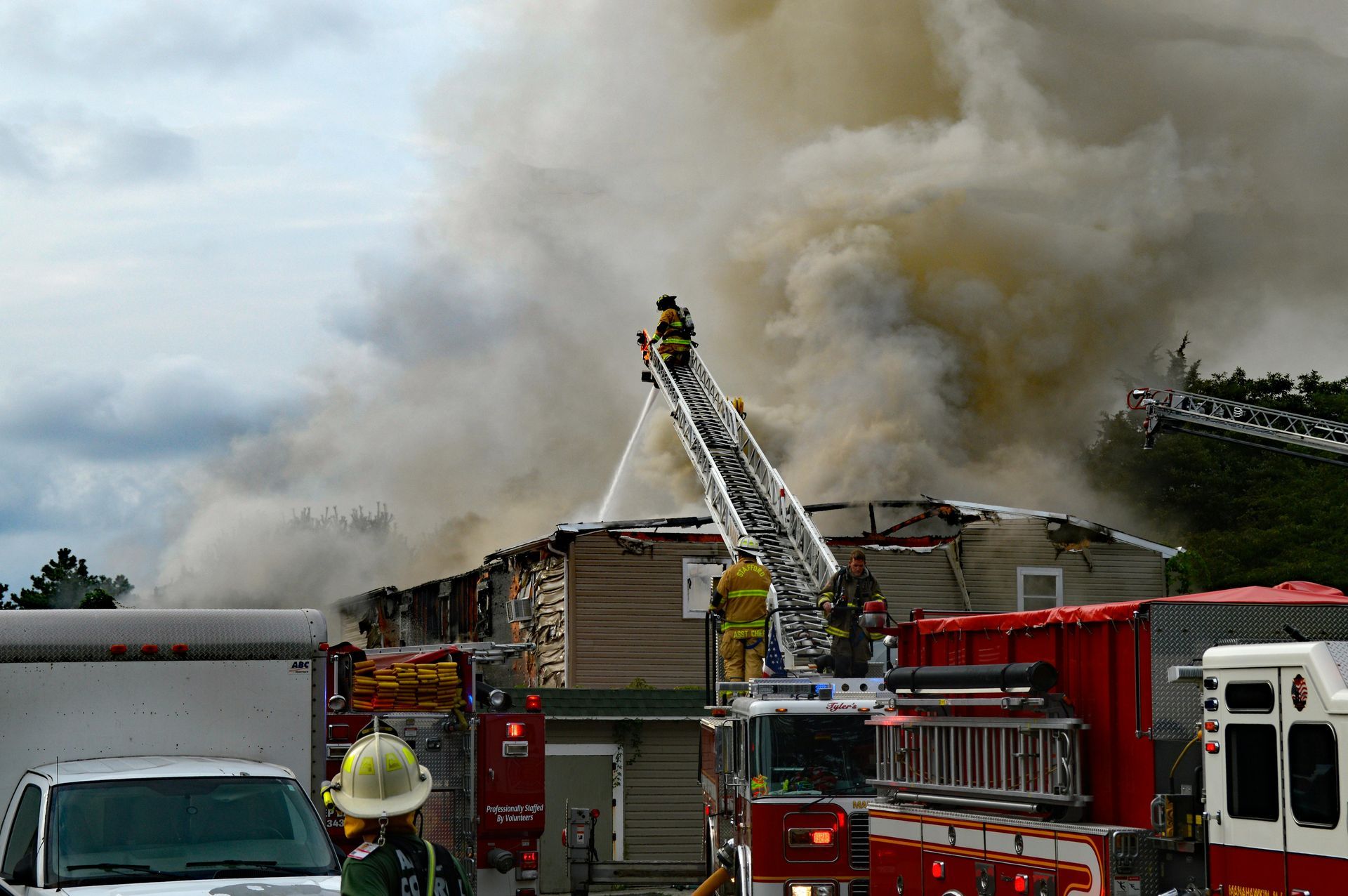 using an Air scrubber and ozone generator in fire-damaged Las Vegas home 