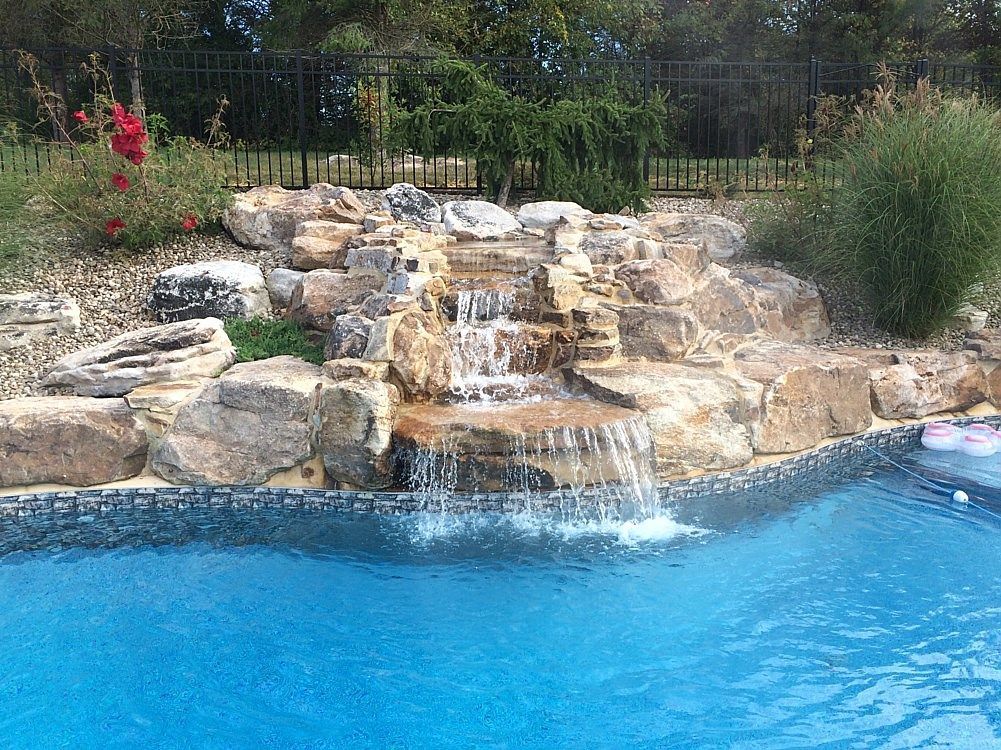Swimming Pool Hardscaping