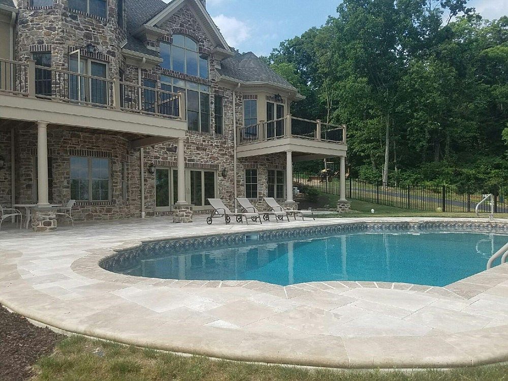 Swimming Pool Hardscaping