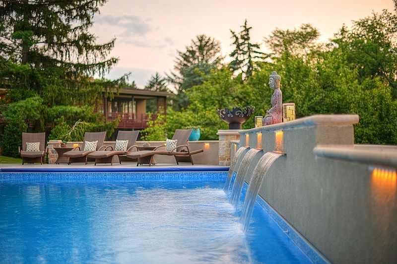 Swimming Pool Hardscaping