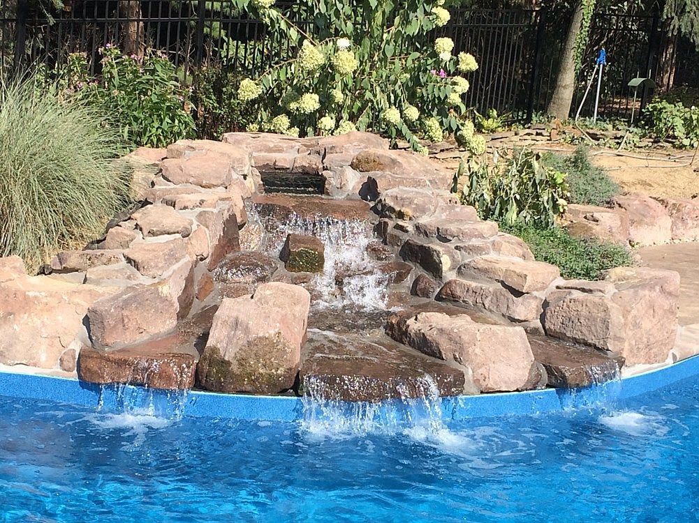 Swimming Pool Hardscaping
