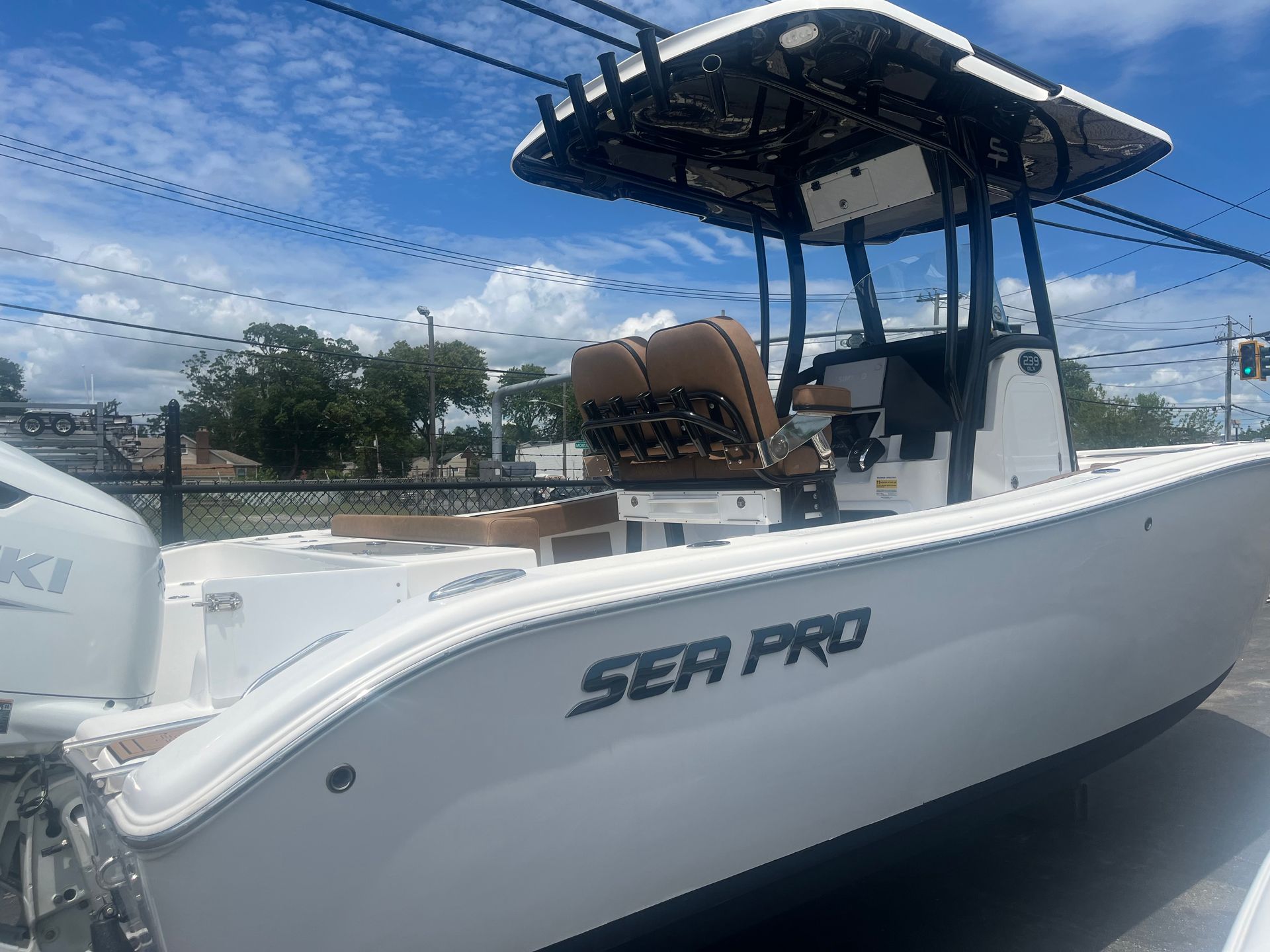 2023 Sea Pro 239 CC
