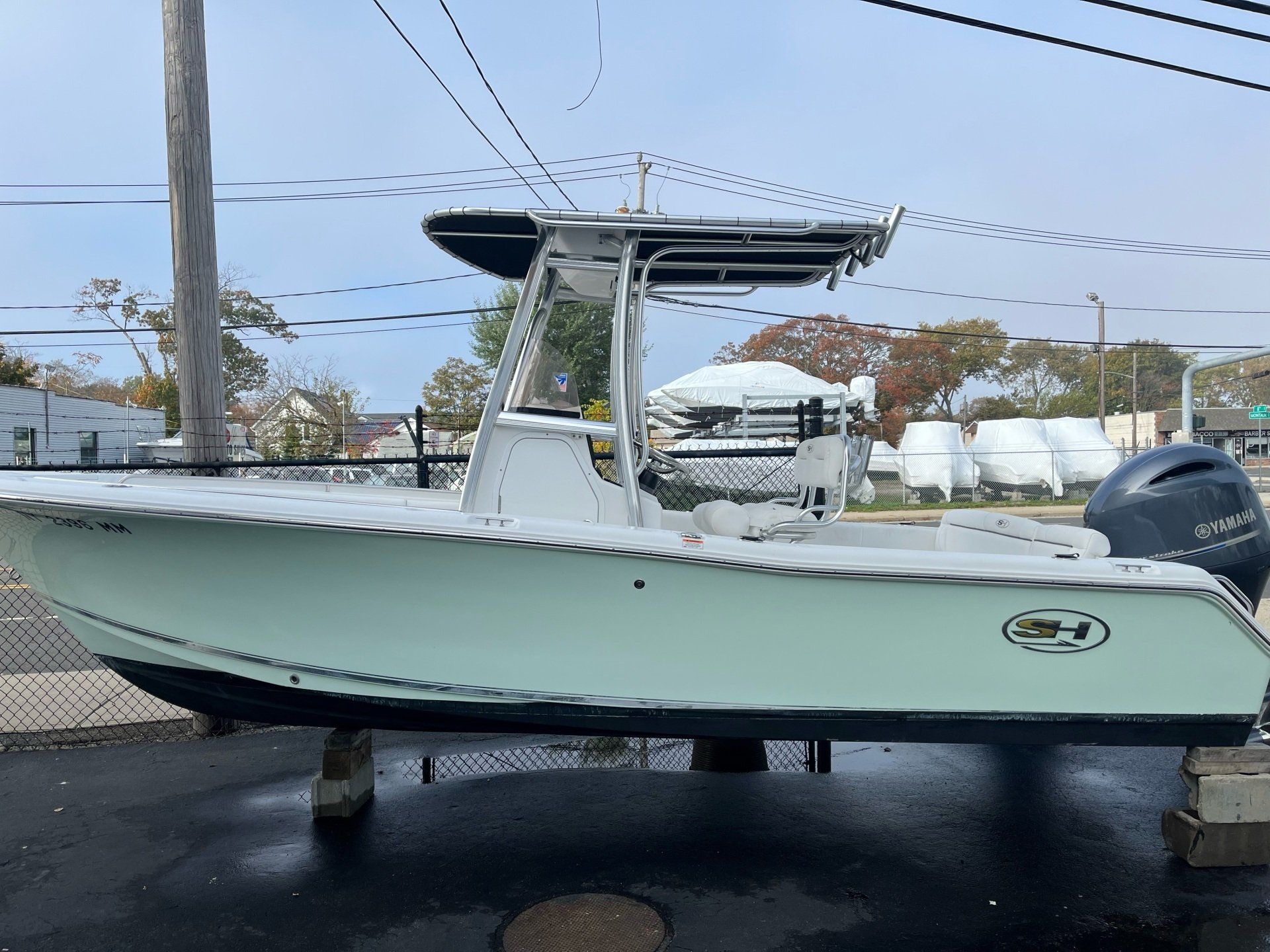 PreOwned Boat Dealer Lindenhurst, NY