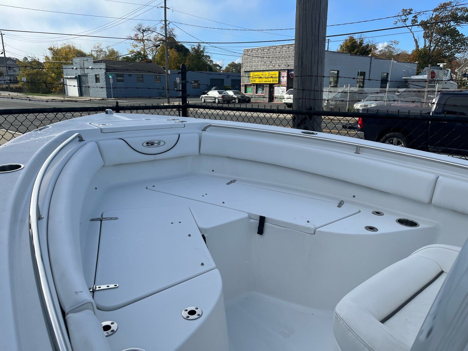 PreOwned Boat Dealer Lindenhurst, NY