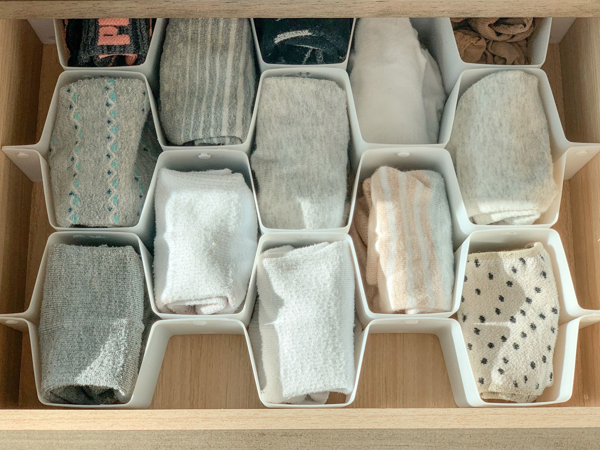 towel organizer