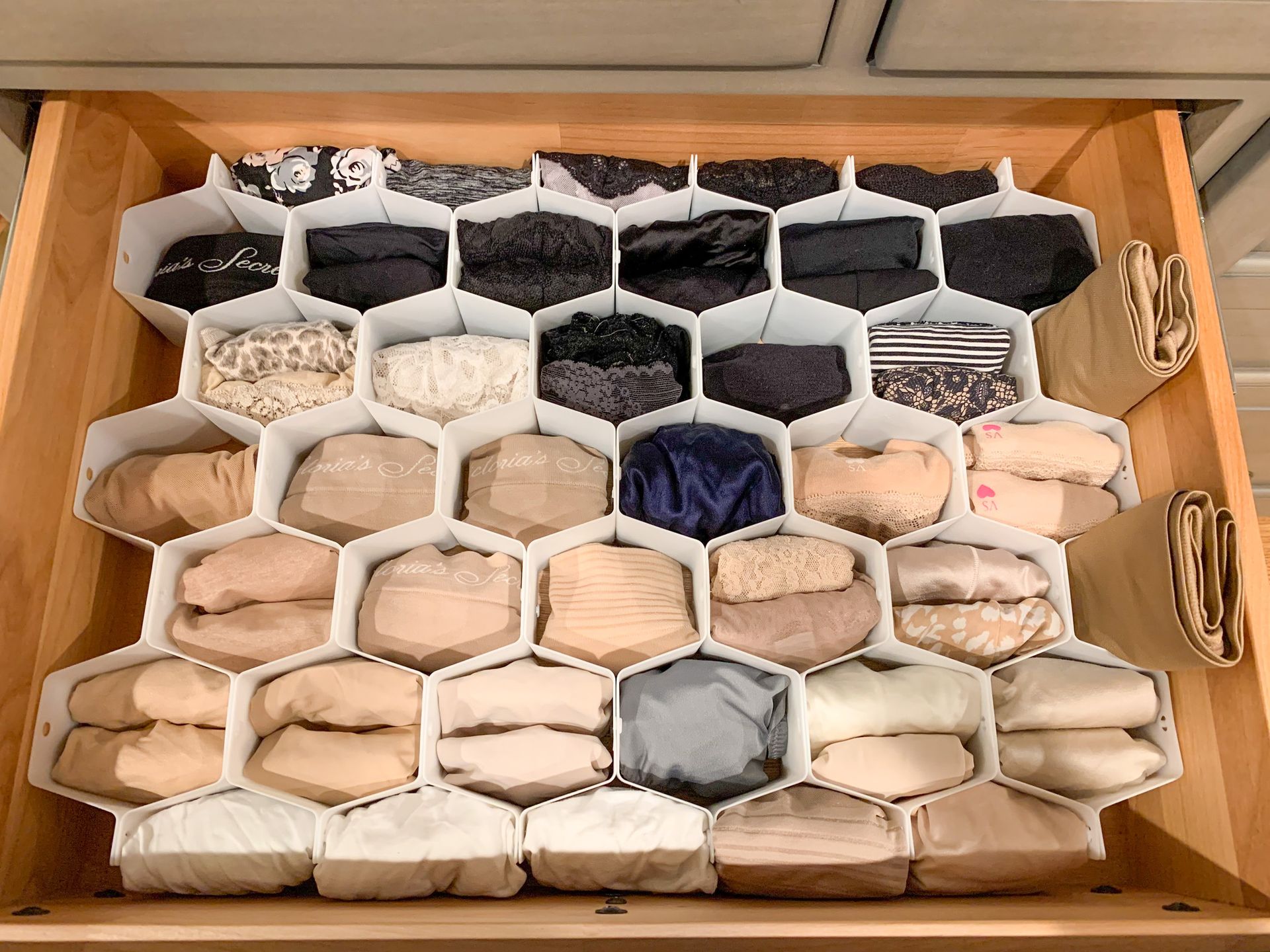 under garments organizer for the cabinet