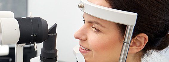 Patient having her eye checkup