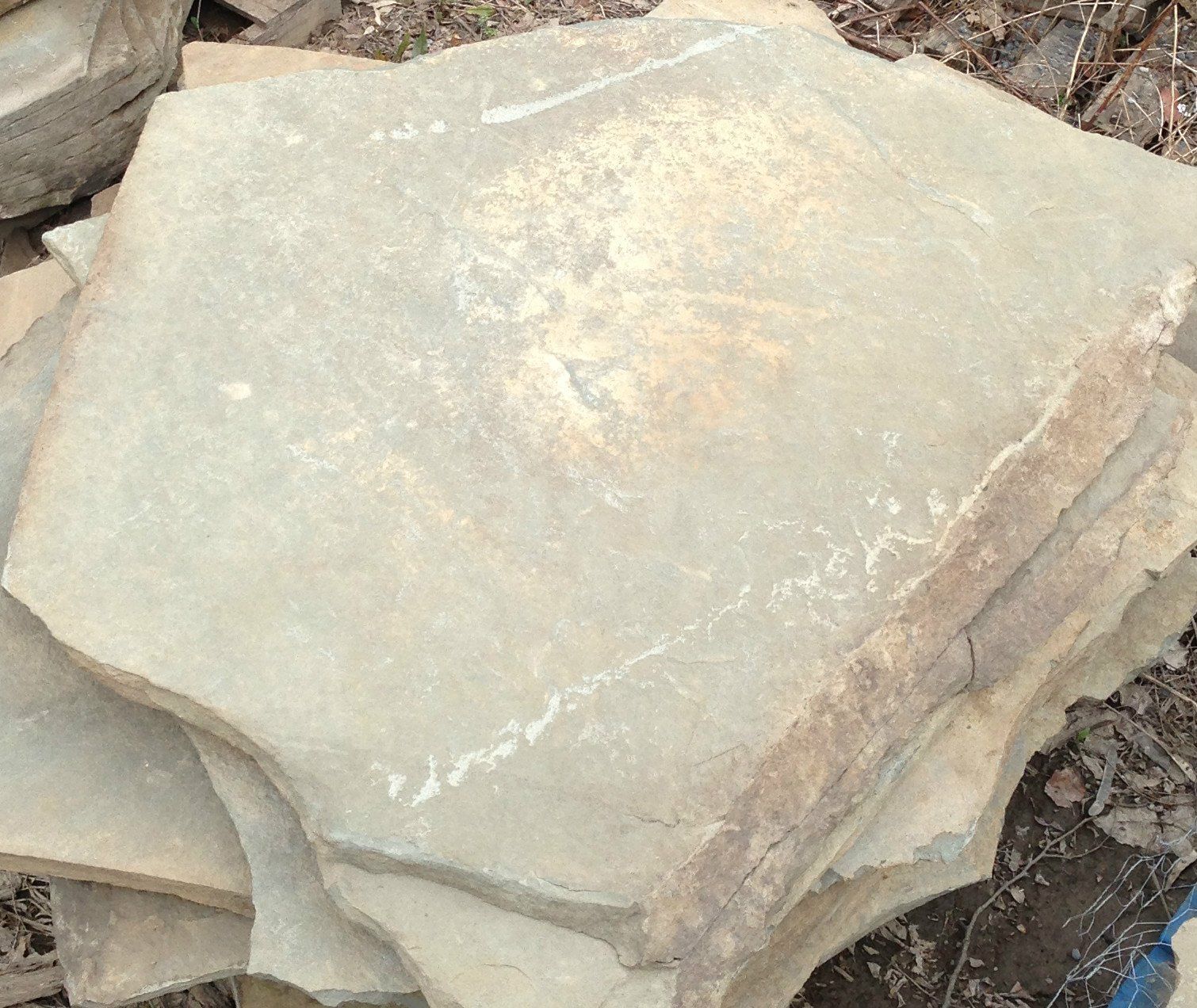 Irregular Flagstone Slabs