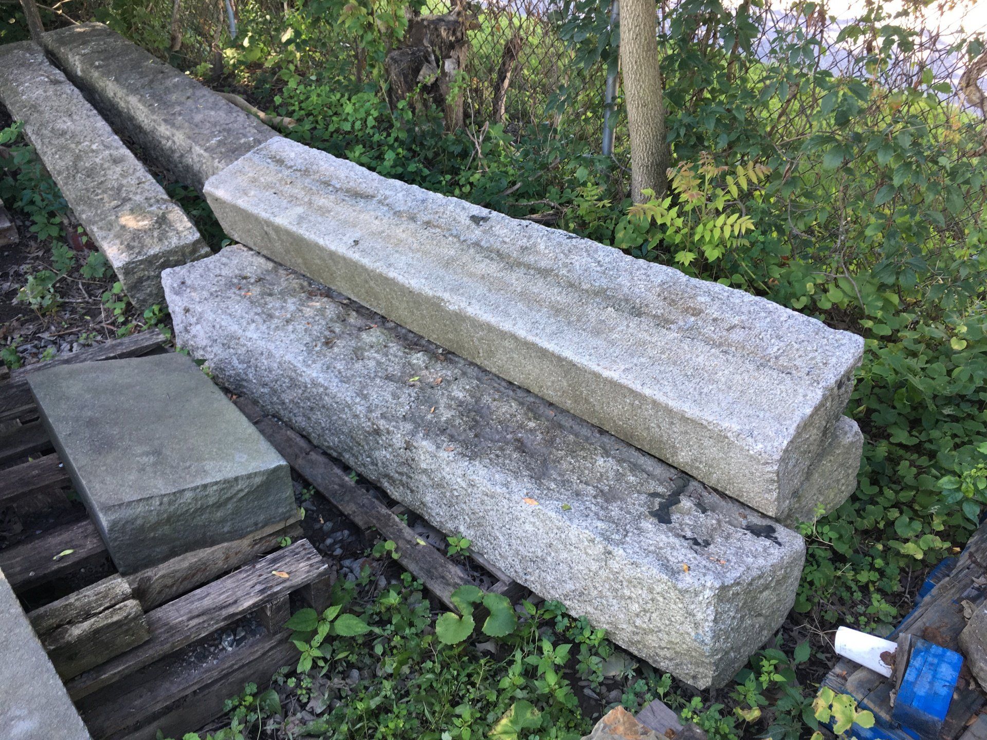 Antique Granite Curbing