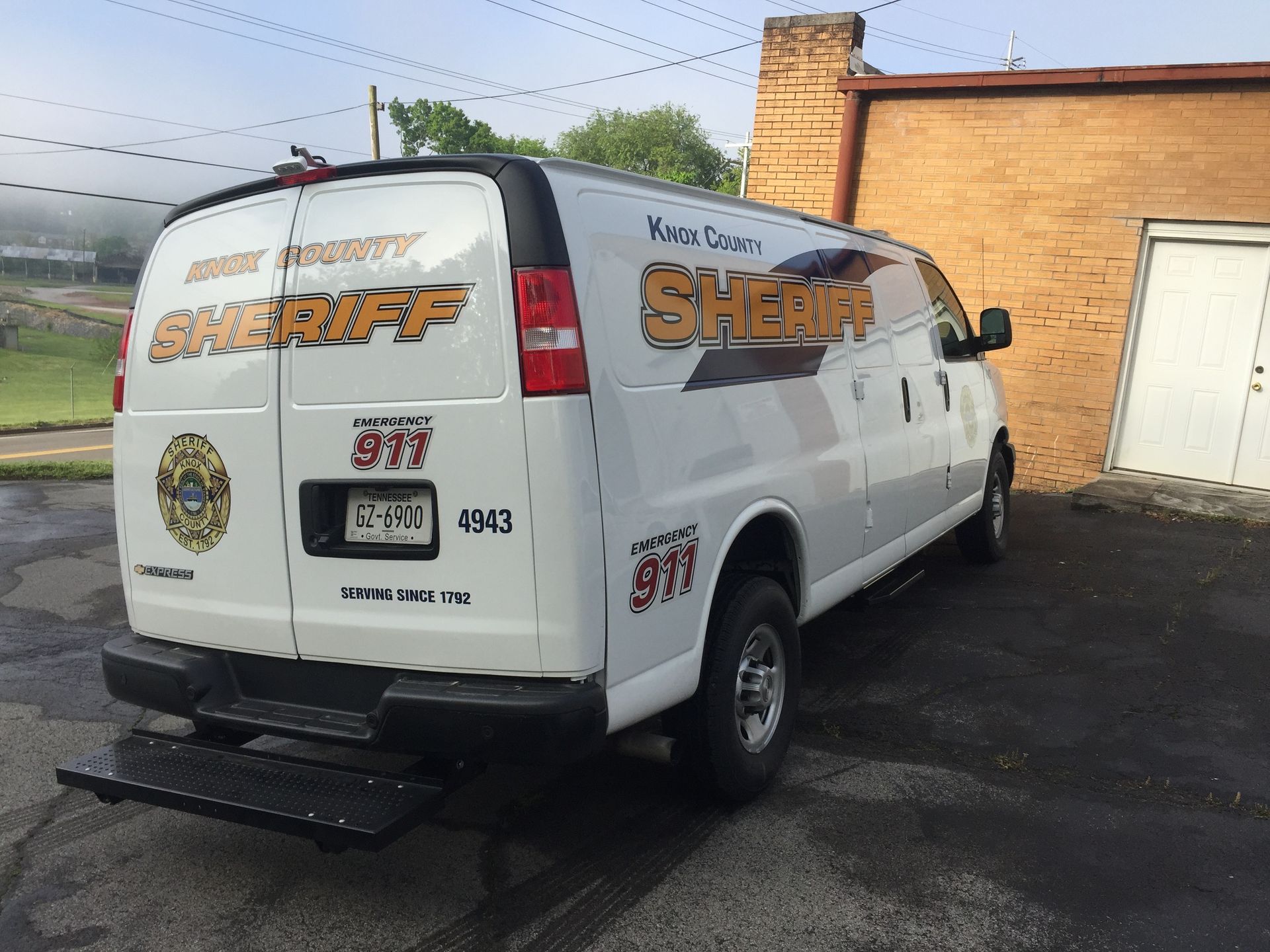 Sheriff vehicle wrap