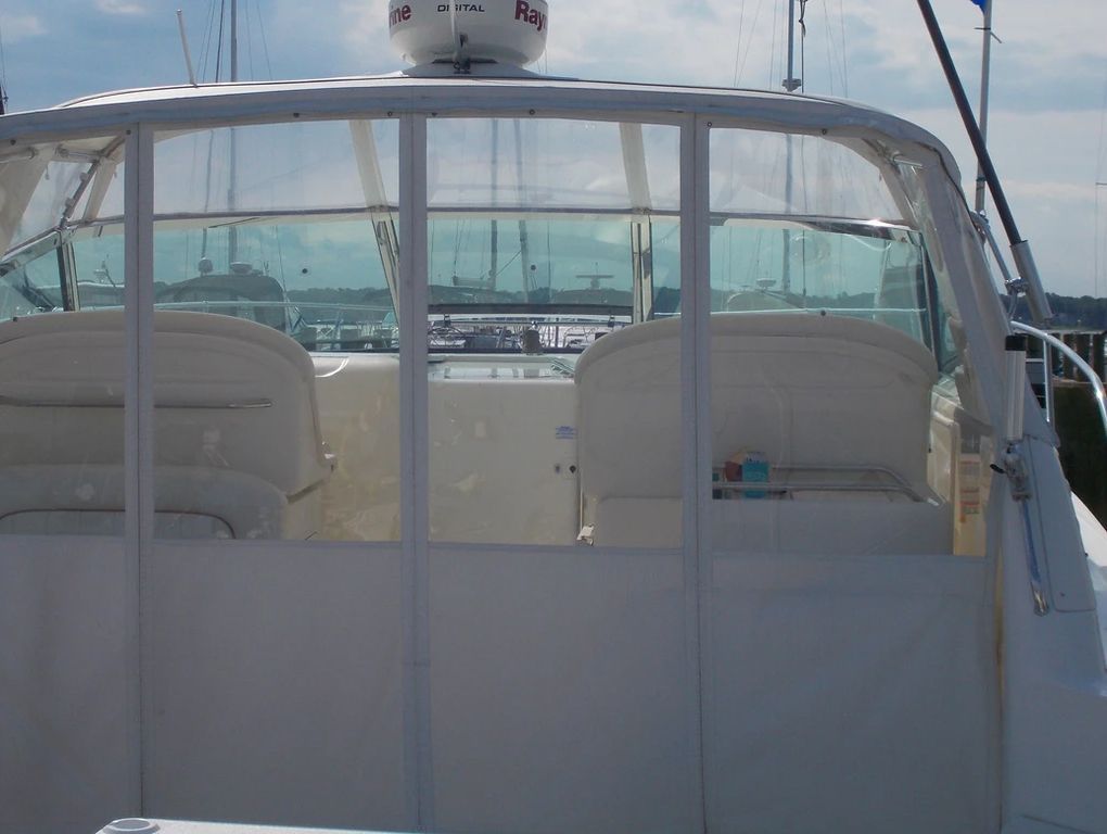 Boat enclosures