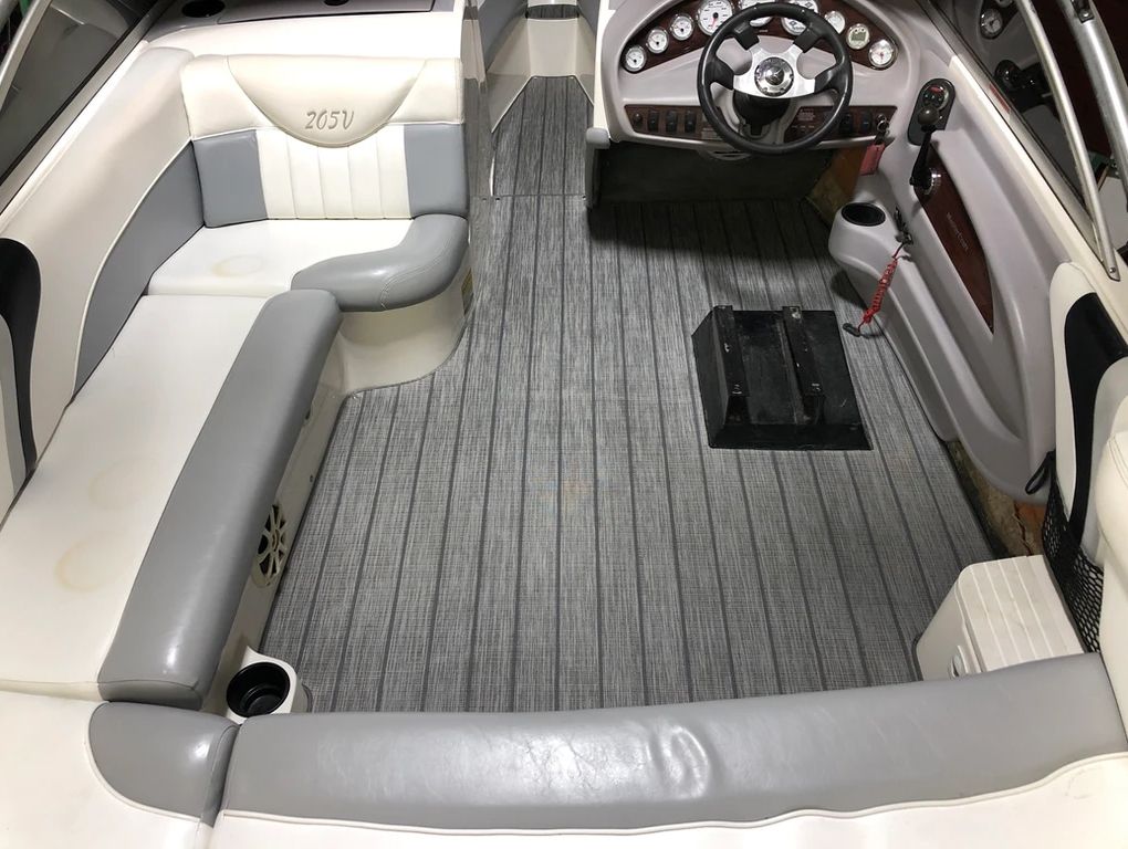 Boat flooring