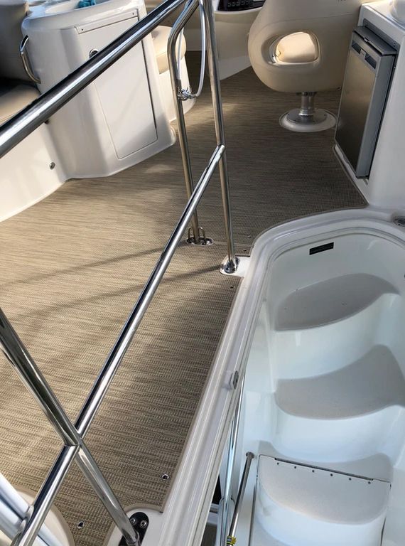 Boat flooring