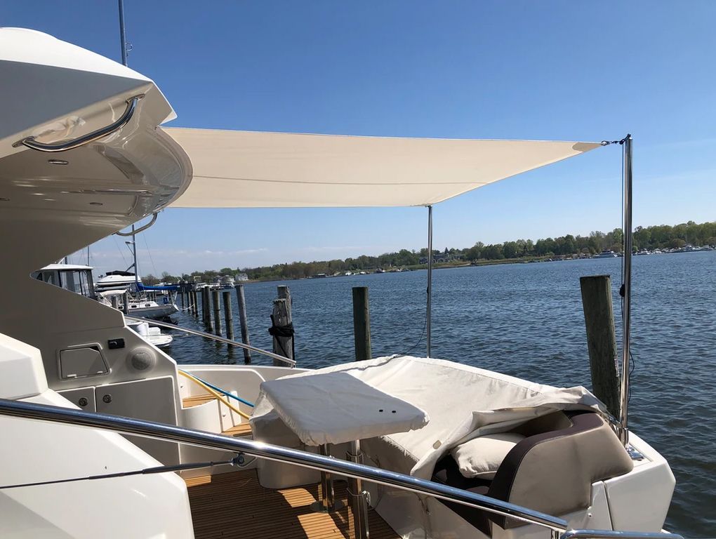 Boat tops